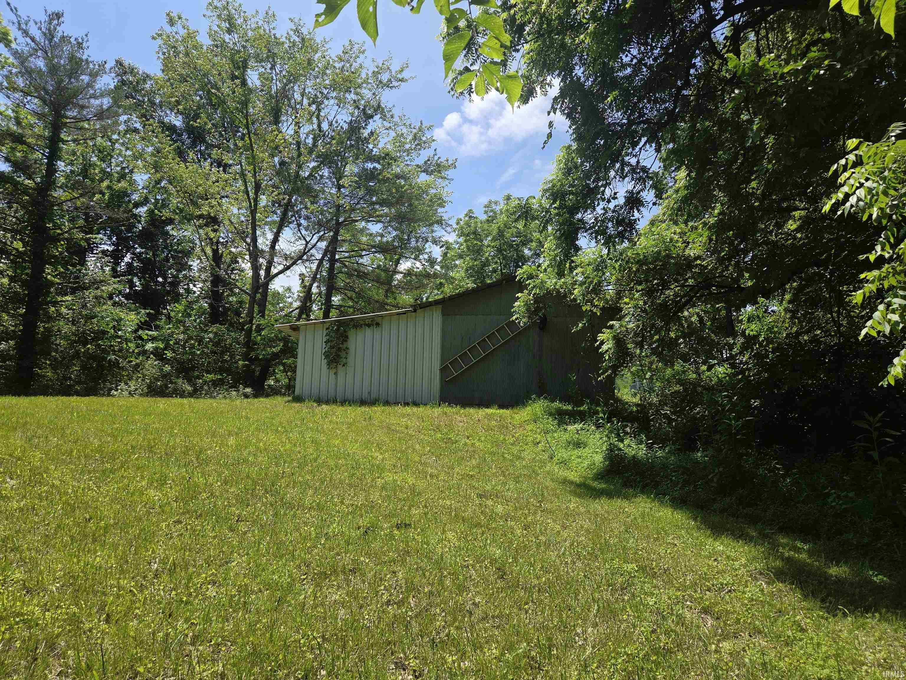8025 North Fish Road Bloomington, IN 47408 - Photo 2 of 9 Gallery Image 2