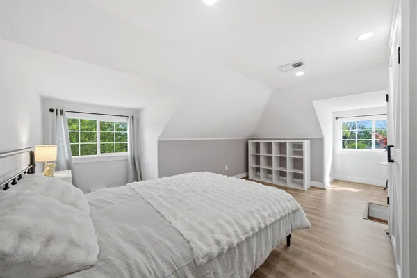 $850,000 | 705 College Street, Montgomery, TX 77356