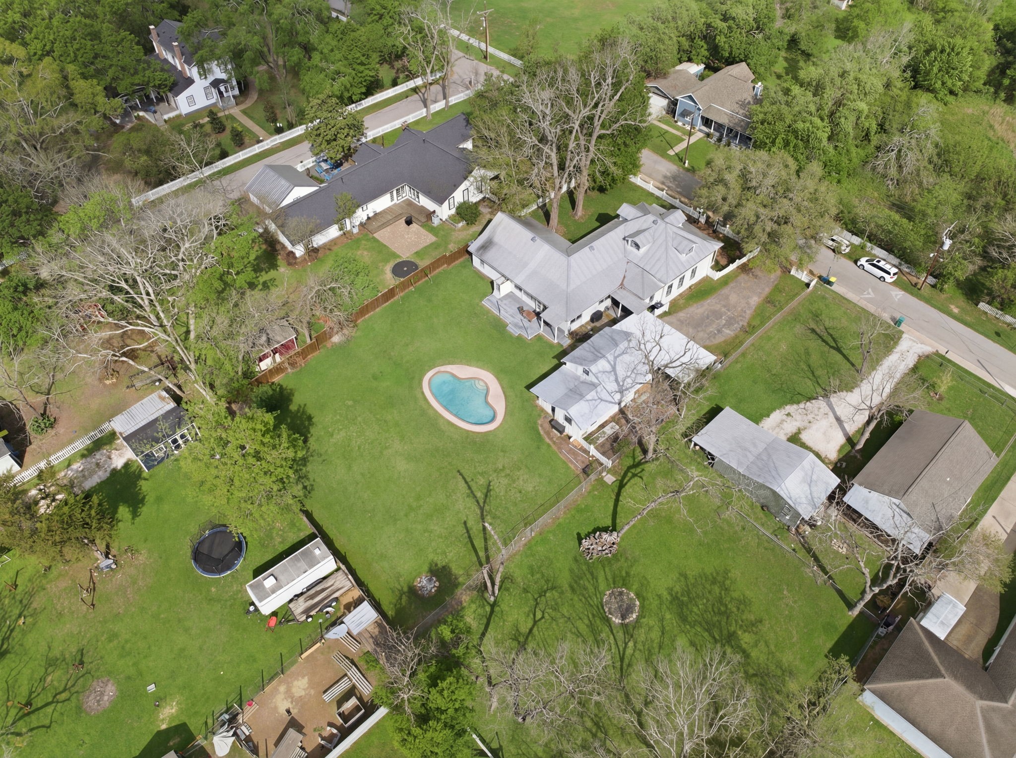 705 College Street Montgomery, TX 77356 - Photo 33 of 37