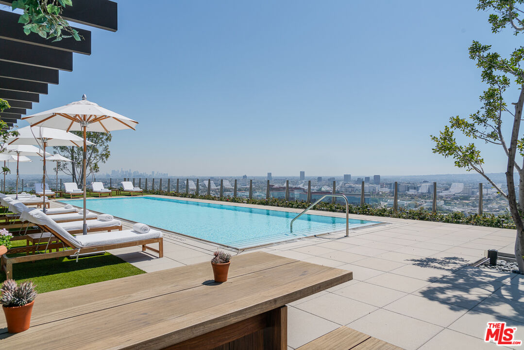 9040 Sunset Boulevard, Unit 1001 West Hollywood, CA 90069 - Photo 1 of 30