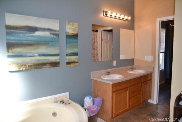 631 Hidden View Loop Marion, NC 28752 - Photo 9 of 18 Gallery Image 9
