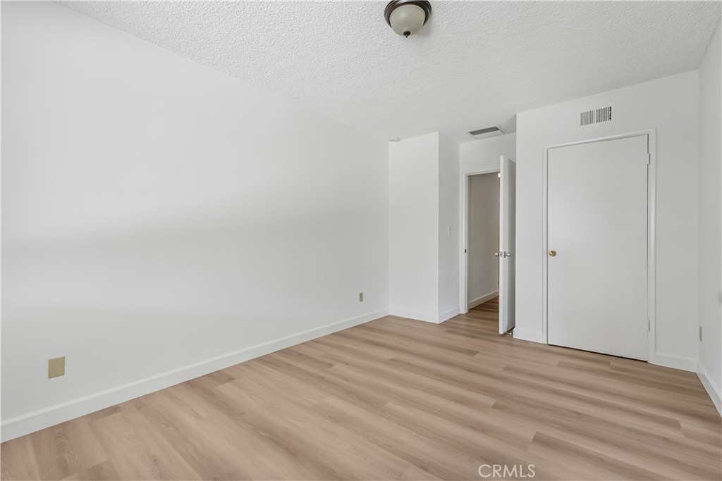 17050 Rinaldi Street Granada Hills, CA 91344 - Photo 15 of 29