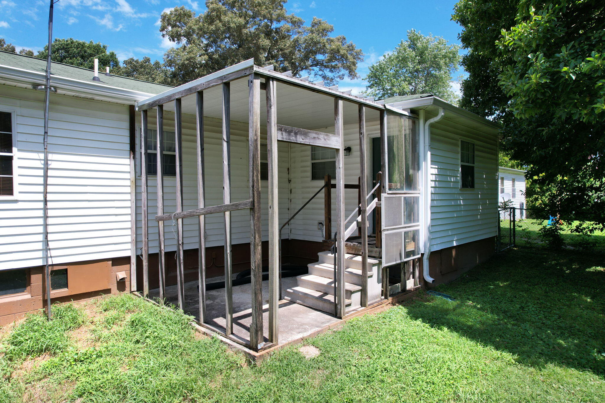 5-web-or-mls-DJI_0863