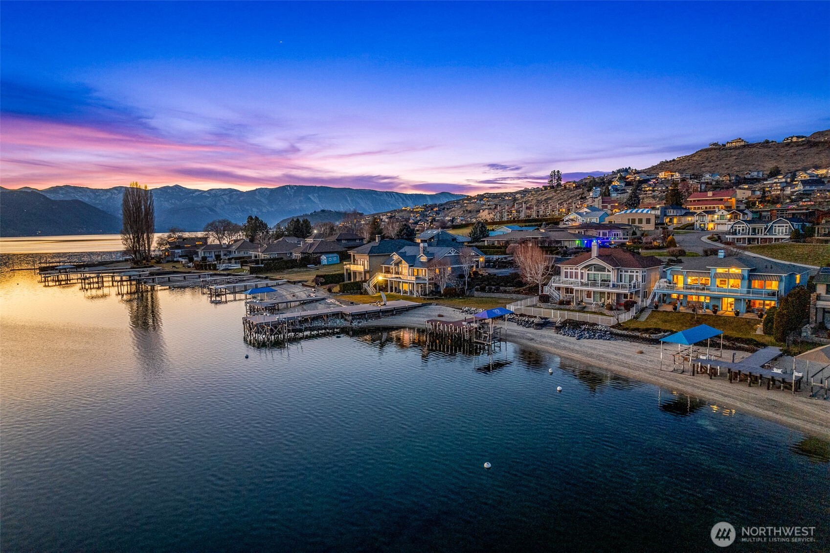 231 Key Lane Chelan, WA 98816 - Photo 2 of 39