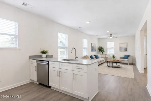 $1,450 | 714 Taylor Street, Unit B, Wilmington, NC 28401