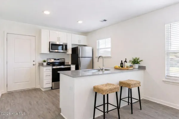 $1,450 | 714 Taylor Street, Unit B, Wilmington, NC 28401