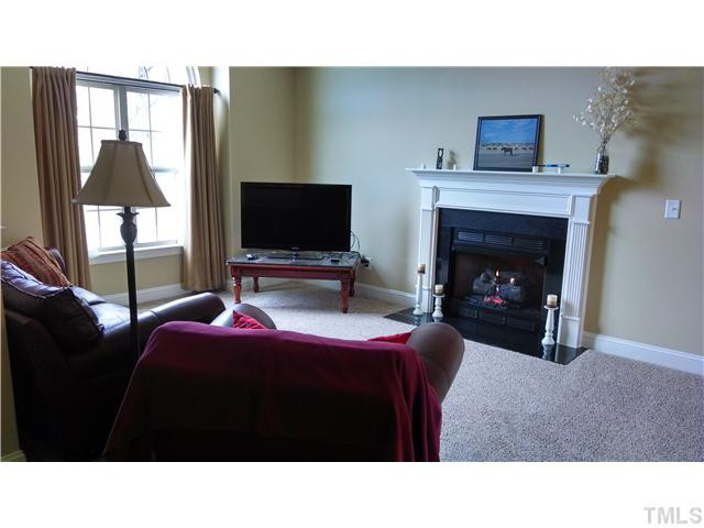 116 Kinloss Way Stem, NC 27581 - Photo 3 of 22 Living Room