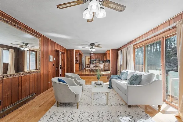 $899,900 | 154 Summer Street, Maynard, MA 01754