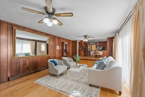 $899,900 | 154 Summer Street, Maynard, MA 01754