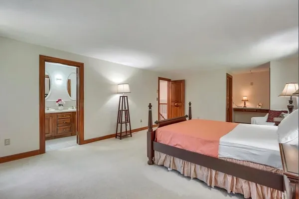 $899,900 | 154 Summer Street, Maynard, MA 01754