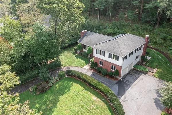 $899,900 | 154 Summer Street, Maynard, MA 01754