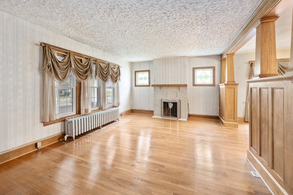 73 Biltmore Street Springfield, MA 01108 - Photo 6 of 30 Gallery Image 6