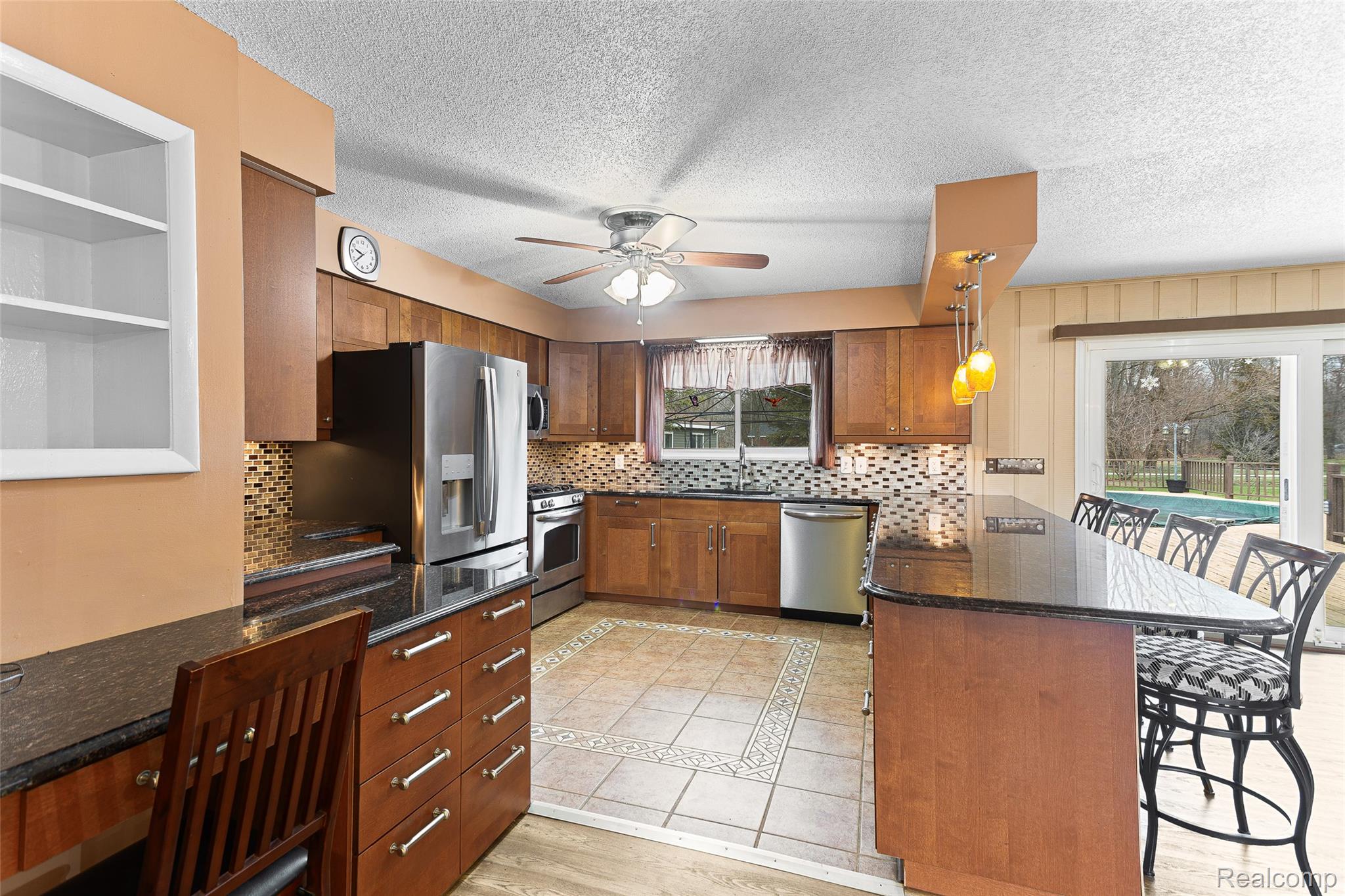 45784 Willis Road Belleville, MI 48111 - Photo 11 of 42 IMG_9499.jpg