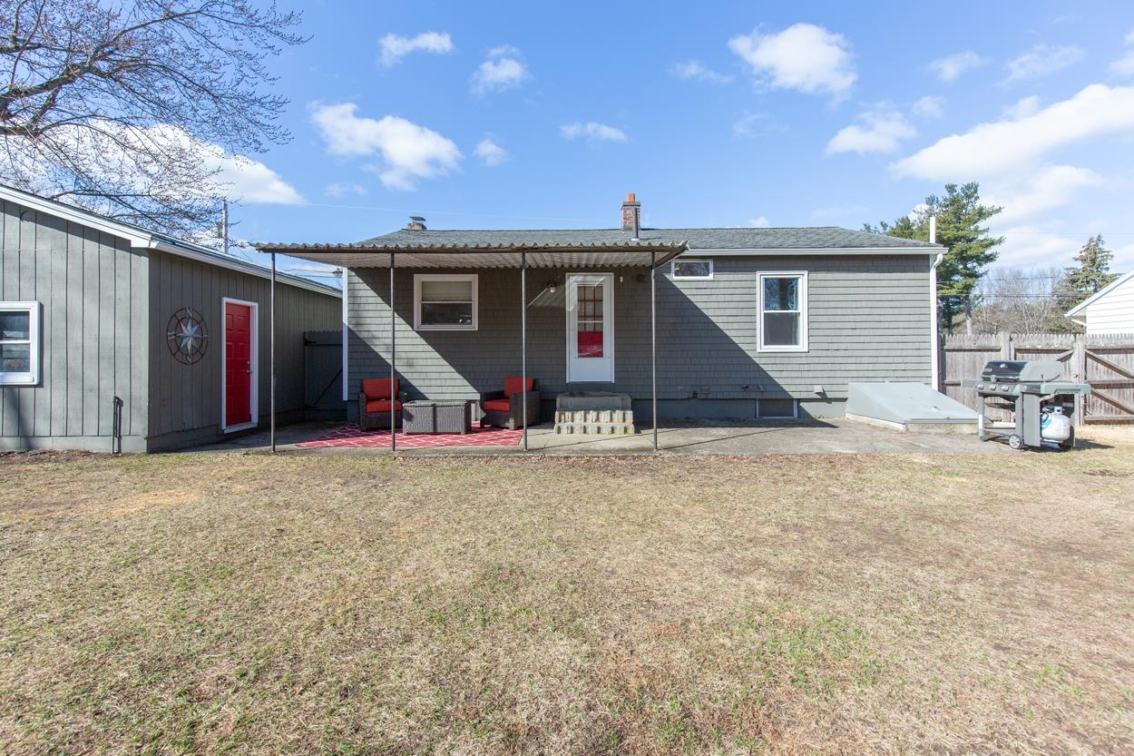 25 Meade Street Nashua, NH 03064 - Photo 44 of 49