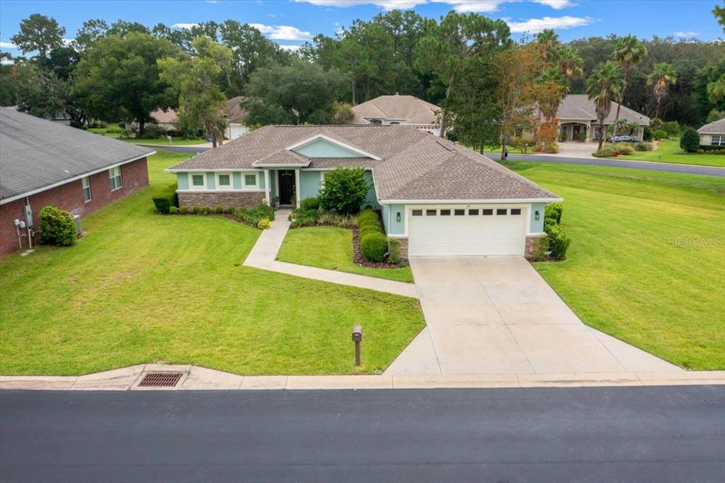 65 Diamond Club Road Ocala, FL 34472 - Photo 1 of 49 Gallery Image 1