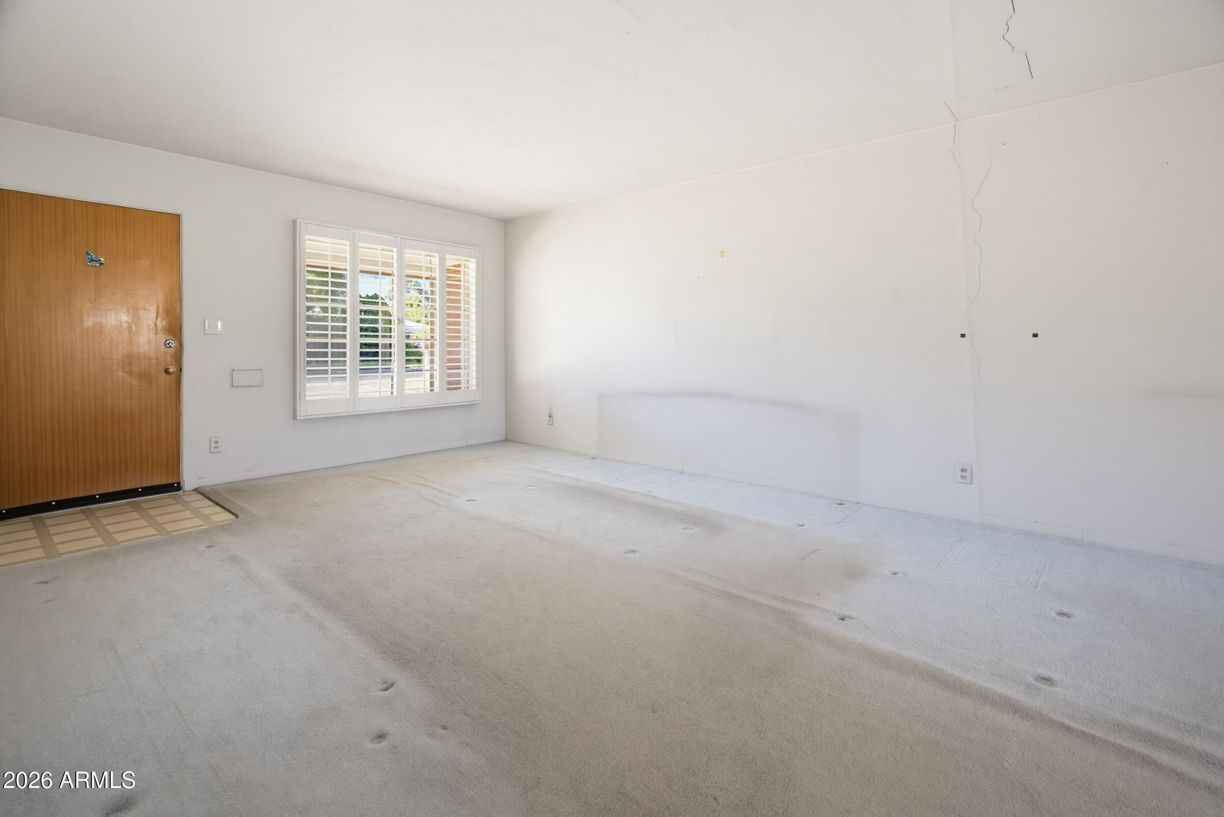 1720 West Rovey Avenue Phoenix, AZ 85015 - Photo 7 of 51 1720 W Rovey Ave-8