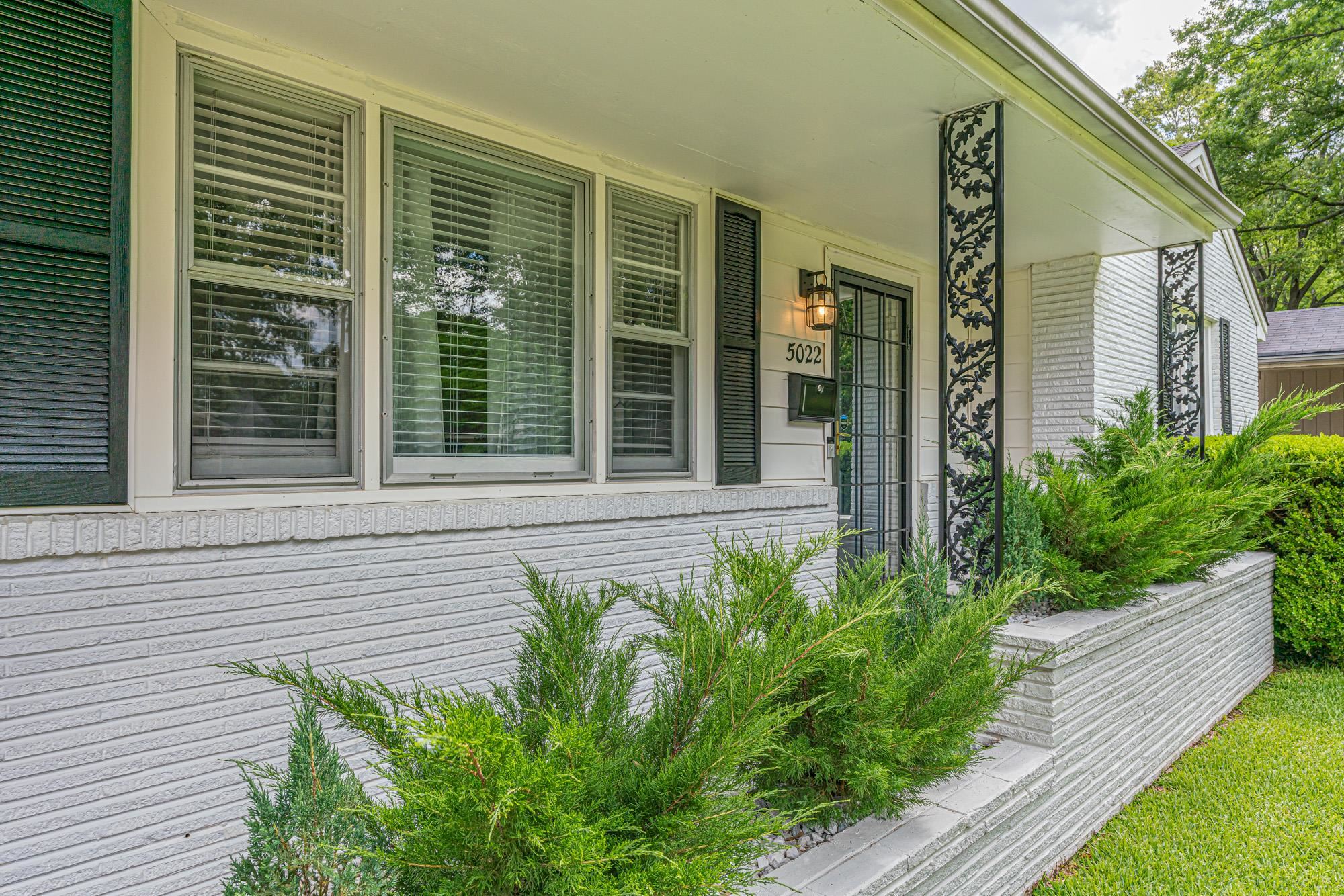 5022 Sequoia Road Memphis, TN 38117 - Photo 4 of 25 a plant is sitting in front of a house