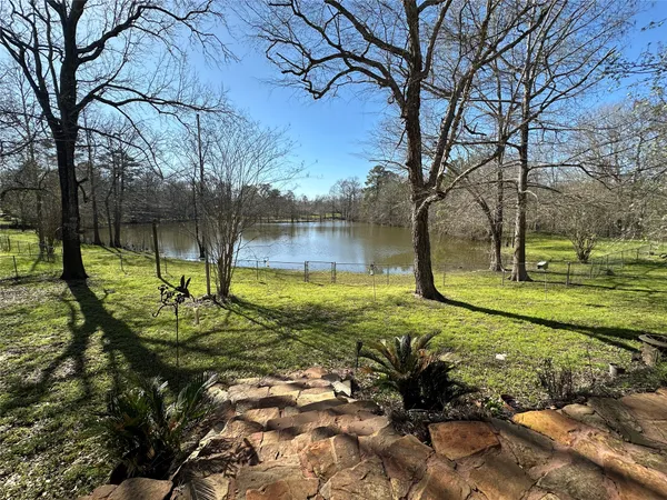 $279,000 | 35 Susan Drive, Cleveland, TX 77327