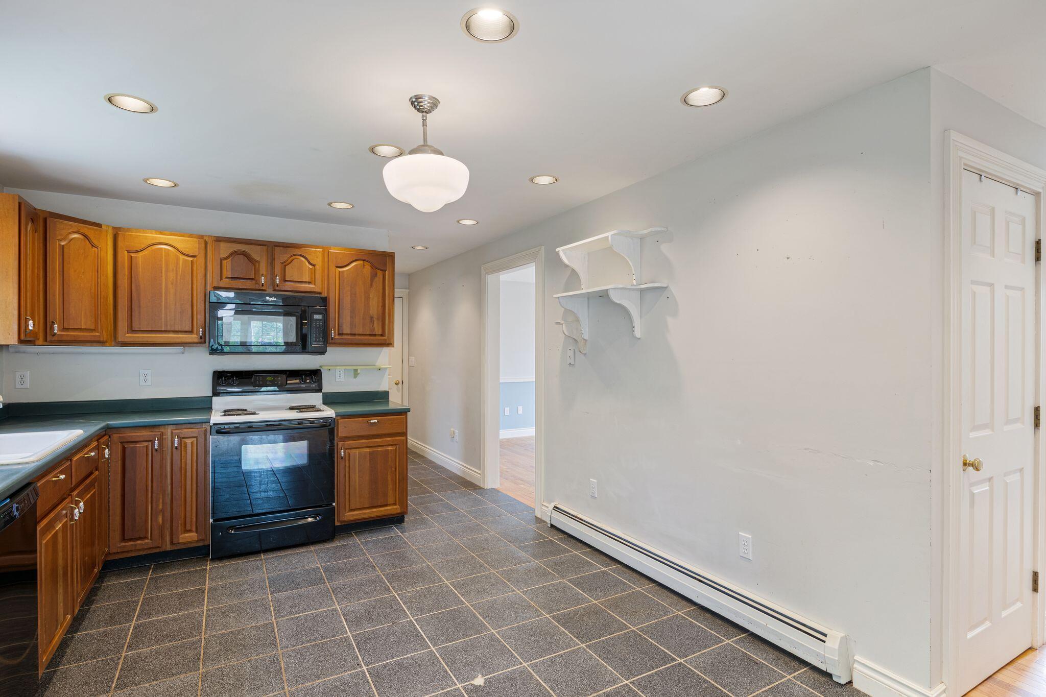 223 Spur Road Cornish, ME 04020 - Photo 7 of 51 Kitchen