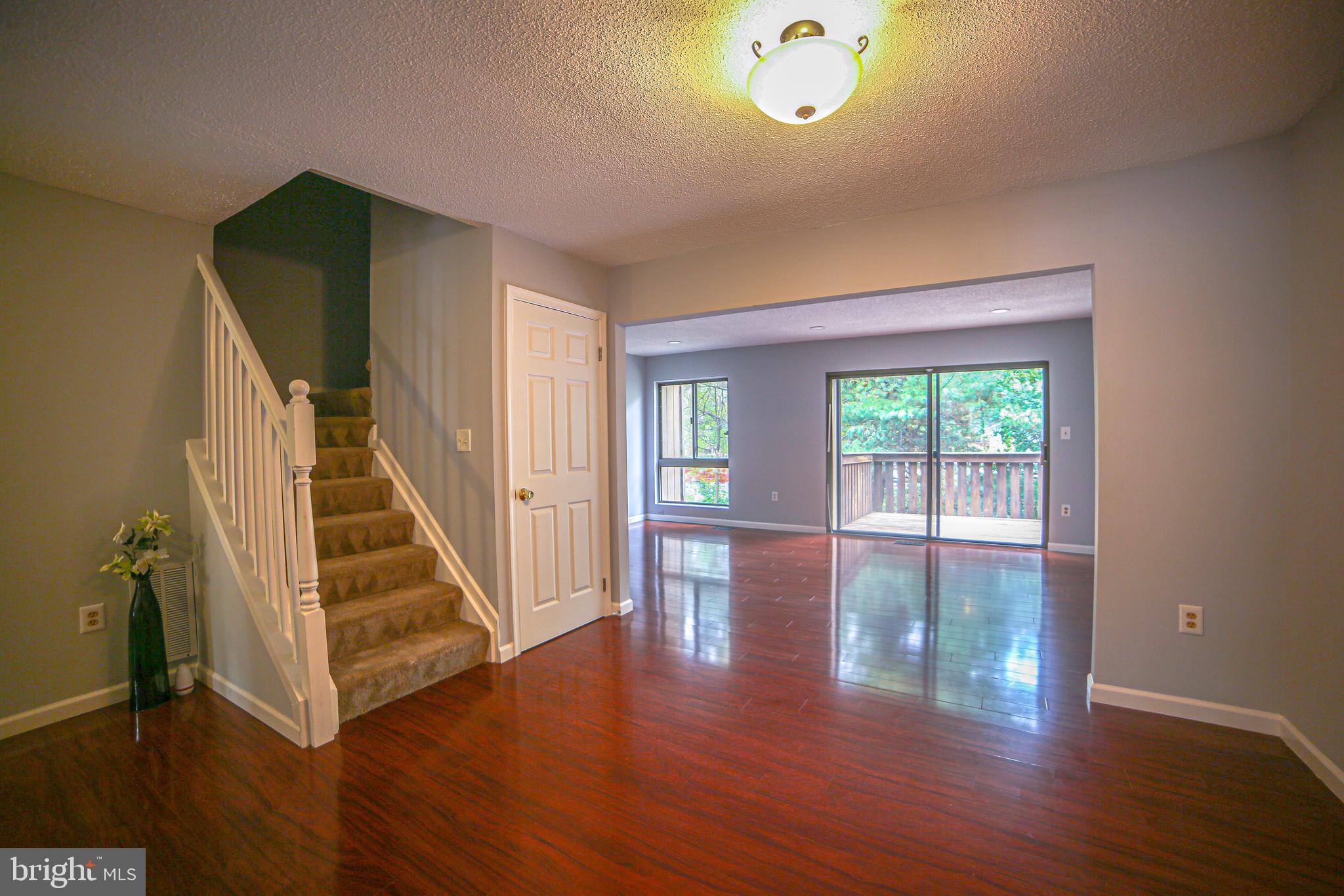 1818 Old Post Terrace Woodbridge, VA 22191 - Photo 23 of 33 Dining room
