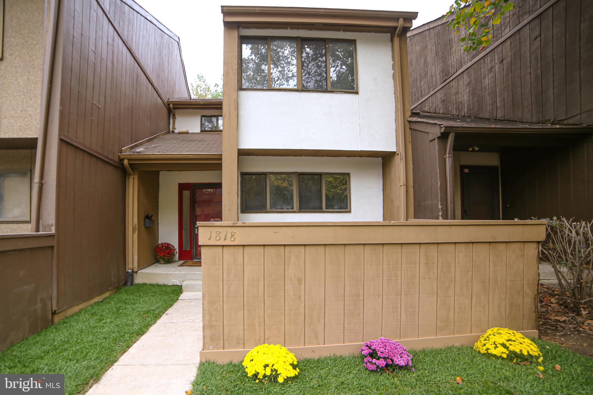 1818 Old Post Terrace Woodbridge, VA 22191 - Photo 33 of 33 Front entrance
