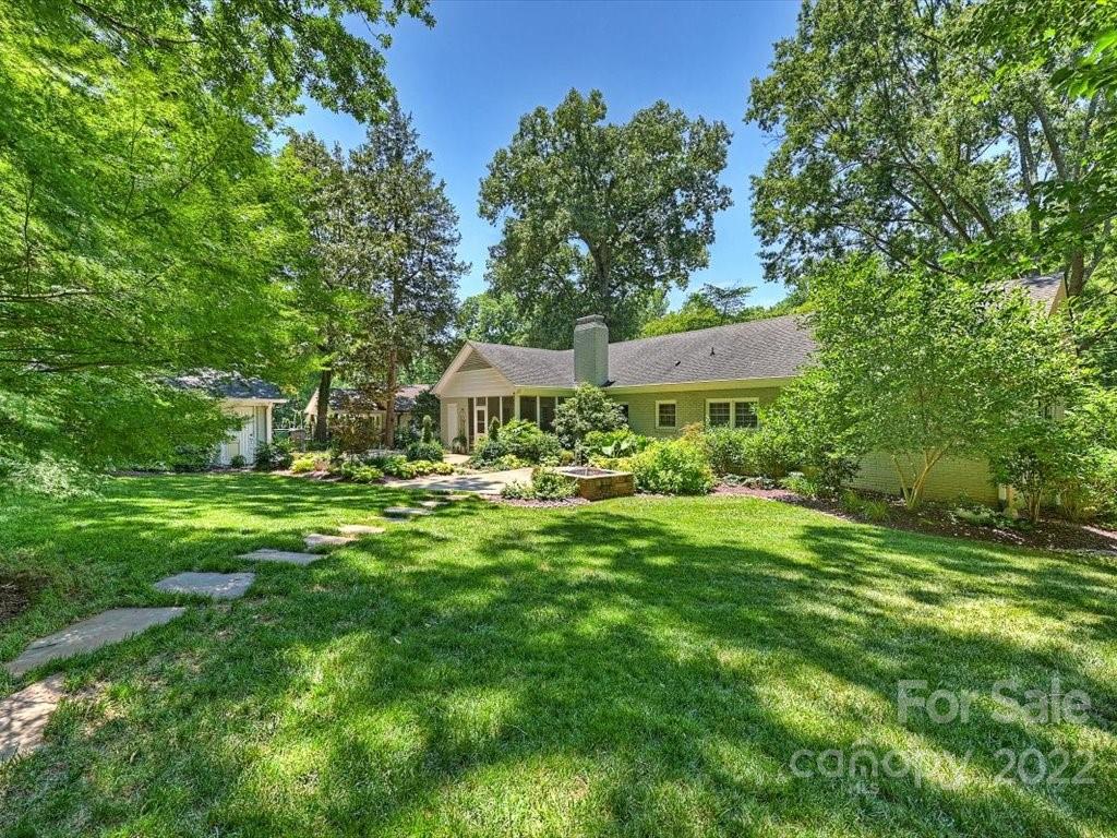 7121 Thermal Road Charlotte, NC 28211 - Photo 38 of 48 Gallery Image 38