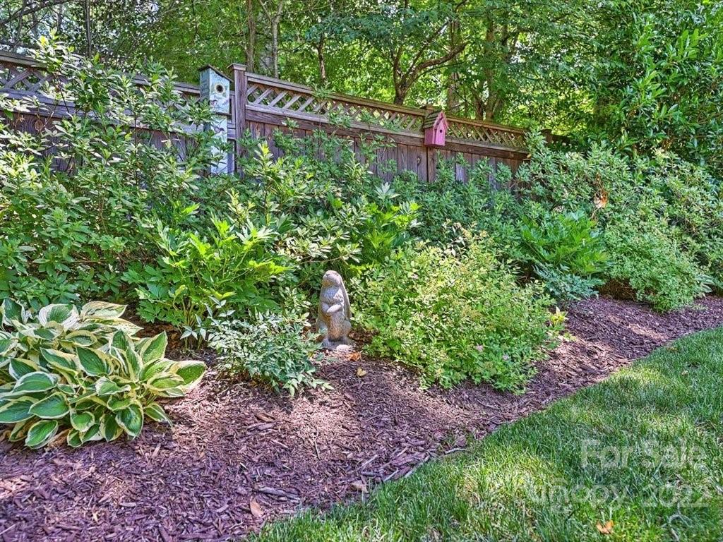 7121 Thermal Road Charlotte, NC 28211 - Photo 40 of 48 Gallery Image 40