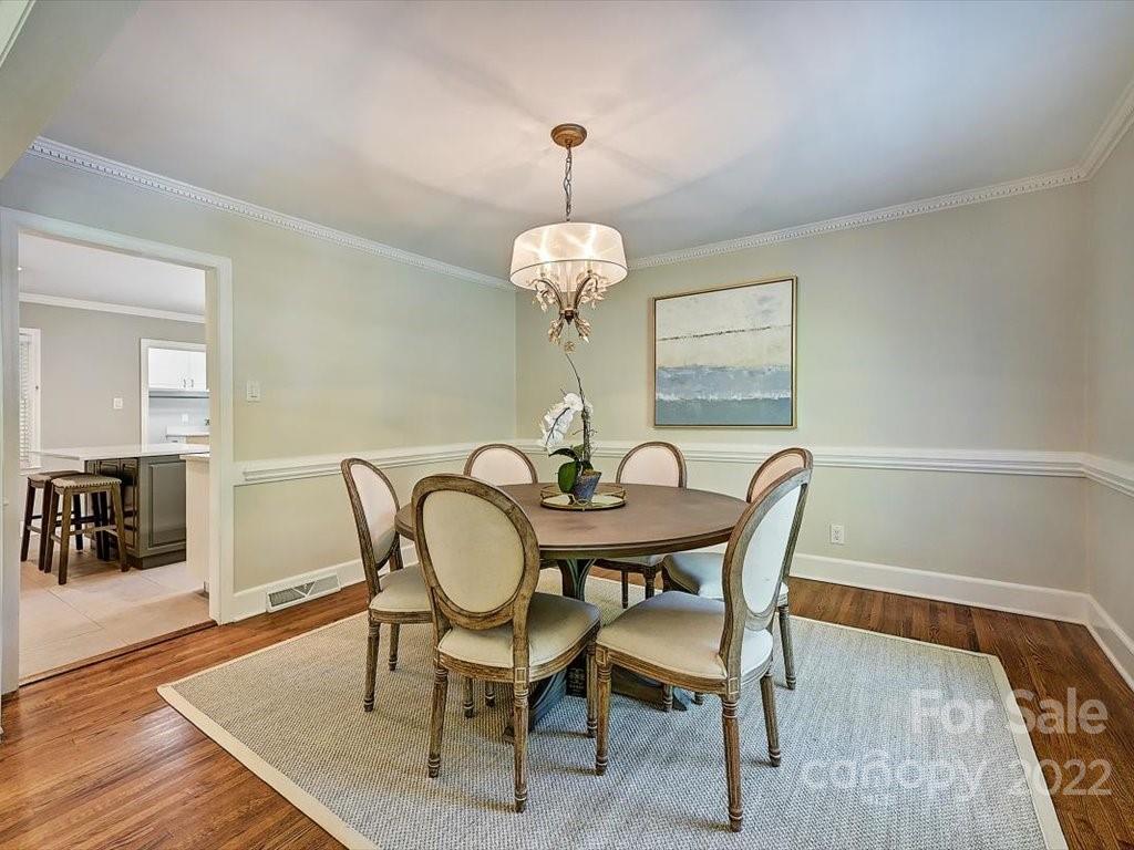 7121 Thermal Road Charlotte, NC 28211 - Photo 9 of 48 Gallery Image 9