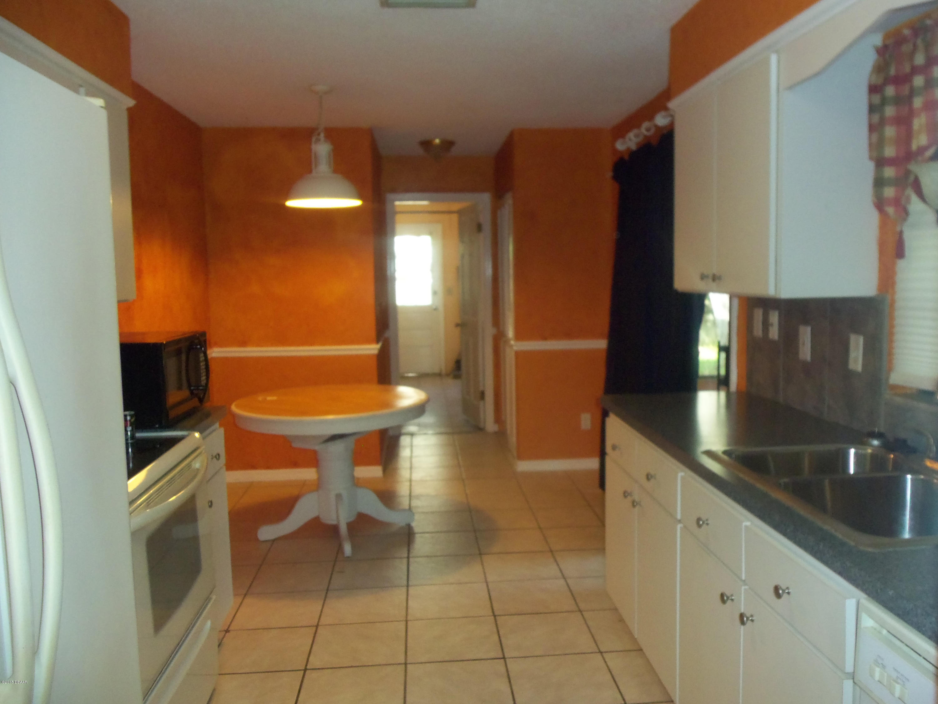 1205 Mardrake Road Daytona Beach, FL 32114 - Photo 5 of 8 Kitchen