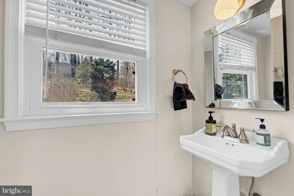 $785,000 | 135 Barcroft Drive, Cherry Hill, NJ 08034