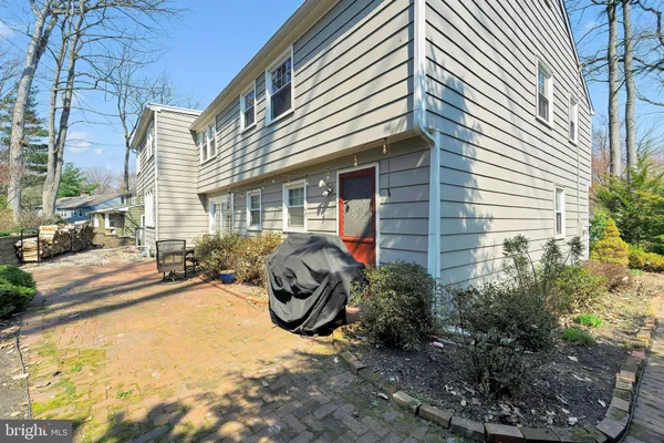 $785,000 | 135 Barcroft Drive, Cherry Hill, NJ 08034