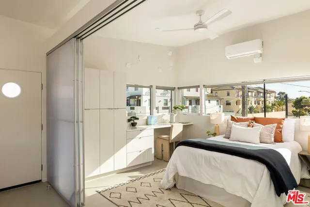 $1,895,000 | 161 North Garden Street, Ventura, CA 93001