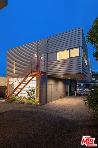 $1,895,000 | 161 North Garden Street, Ventura, CA 93001