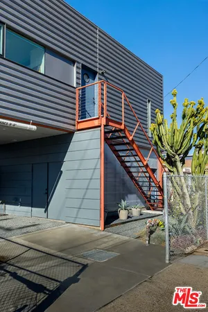 $1,895,000 | 161 North Garden Street, Ventura, CA 93001