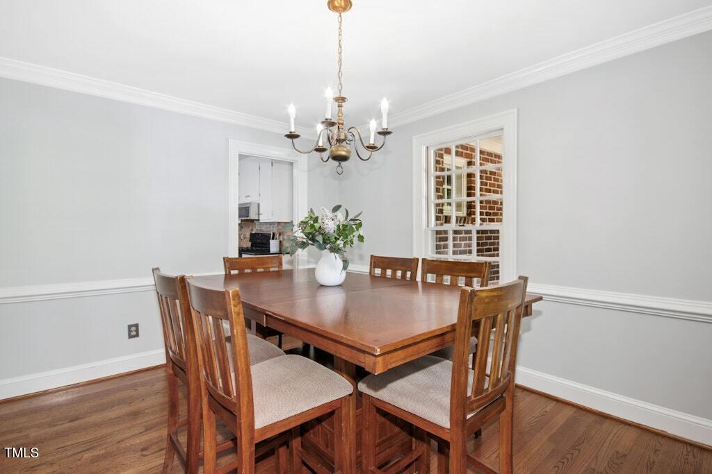 3117 Woodgreen Drive Raleigh, NC 27607 - Photo 14 of 37 010-481295-IMG_5723