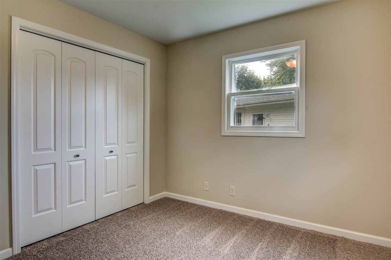 211 Dewey Road Rockton, IL 61072 - Photo 17 of 22 Gallery Image 17
