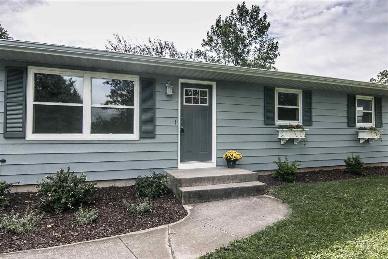 211 Dewey Road Rockton, IL 61072 - Photo 2 of 22 Gallery Image 2