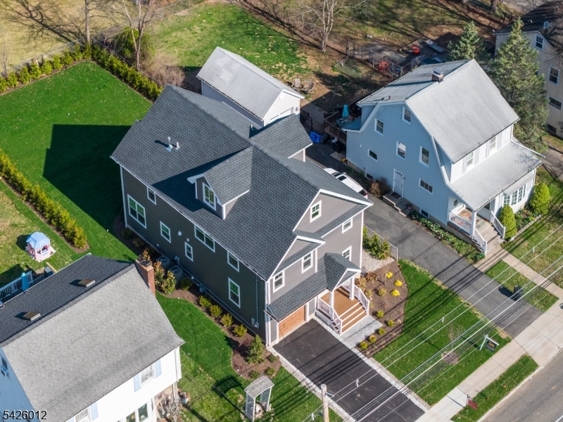 44 Brooklake Road Madison, NJ 07940 - Photo 4 of 44