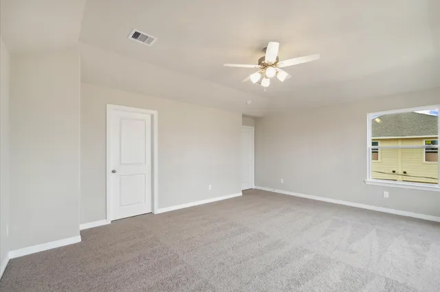 $269,900 | 704 Lee Street, La Porte, TX 77571