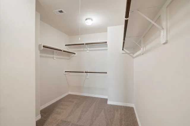 $269,900 | 704 Lee Street, La Porte, TX 77571