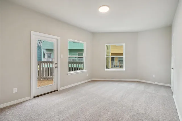 $269,900 | 704 Lee Street, La Porte, TX 77571