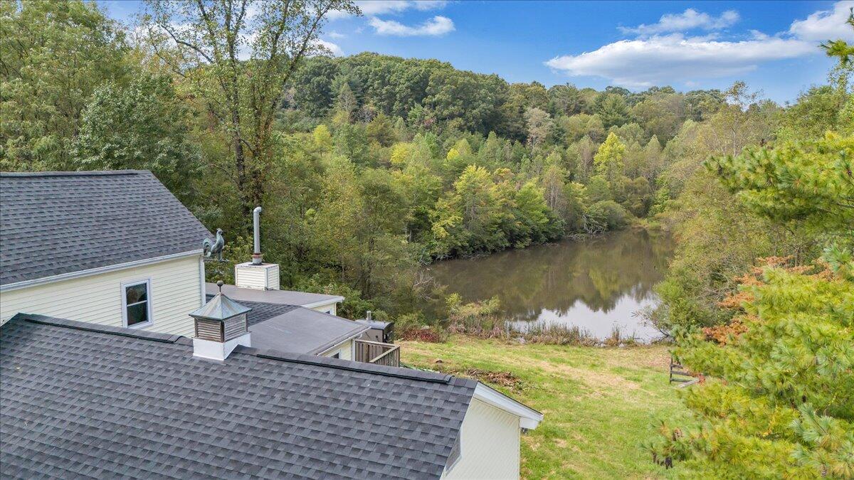 883 Foggy Ridge Road Rocky Mount, VA 24151 - Photo 19 of 126 122-DJI_20241003132023_0053_D