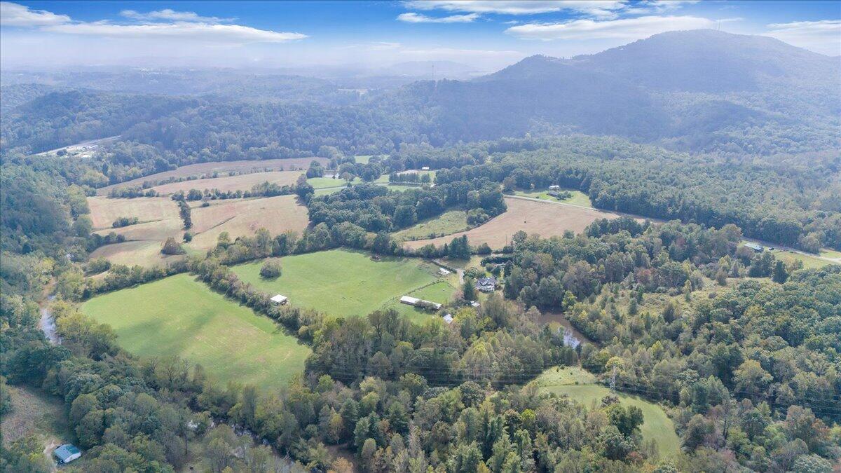 883 Foggy Ridge Road Rocky Mount, VA 24151 - Photo 27 of 126 101-DJI_20241003131018_0017_D