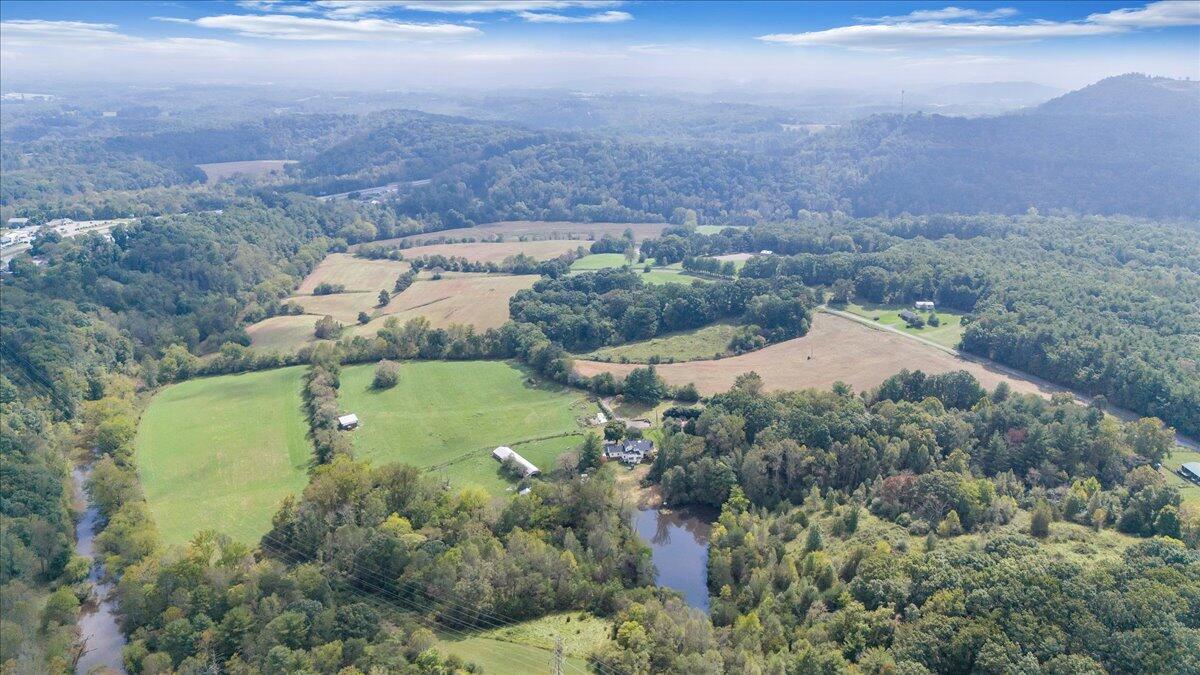 883 Foggy Ridge Road Rocky Mount, VA 24151 - Photo 28 of 126 102-DJI_20241003131041_0018_D