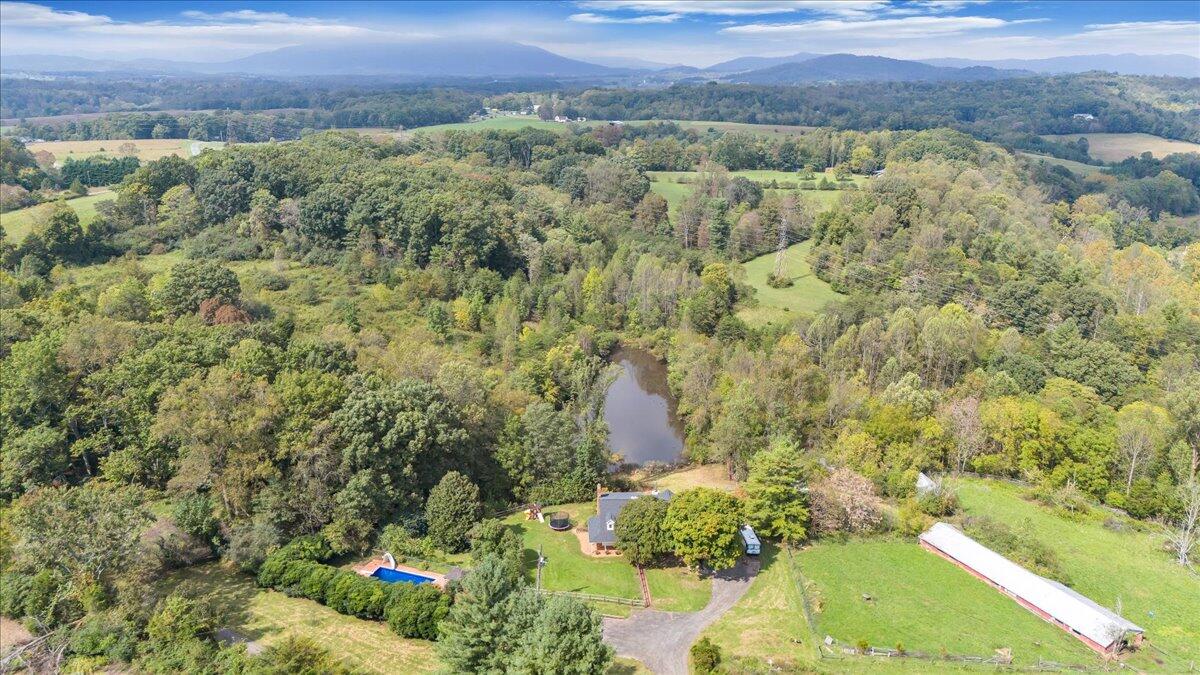 883 Foggy Ridge Road Rocky Mount, VA 24151 - Photo 34 of 126 108-DJI_20241003131407_0026_D