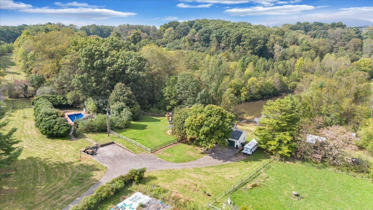 883 Foggy Ridge Road Rocky Mount, VA 24151 - Photo 36 of 126 110-DJI_20241003131440_0028_D