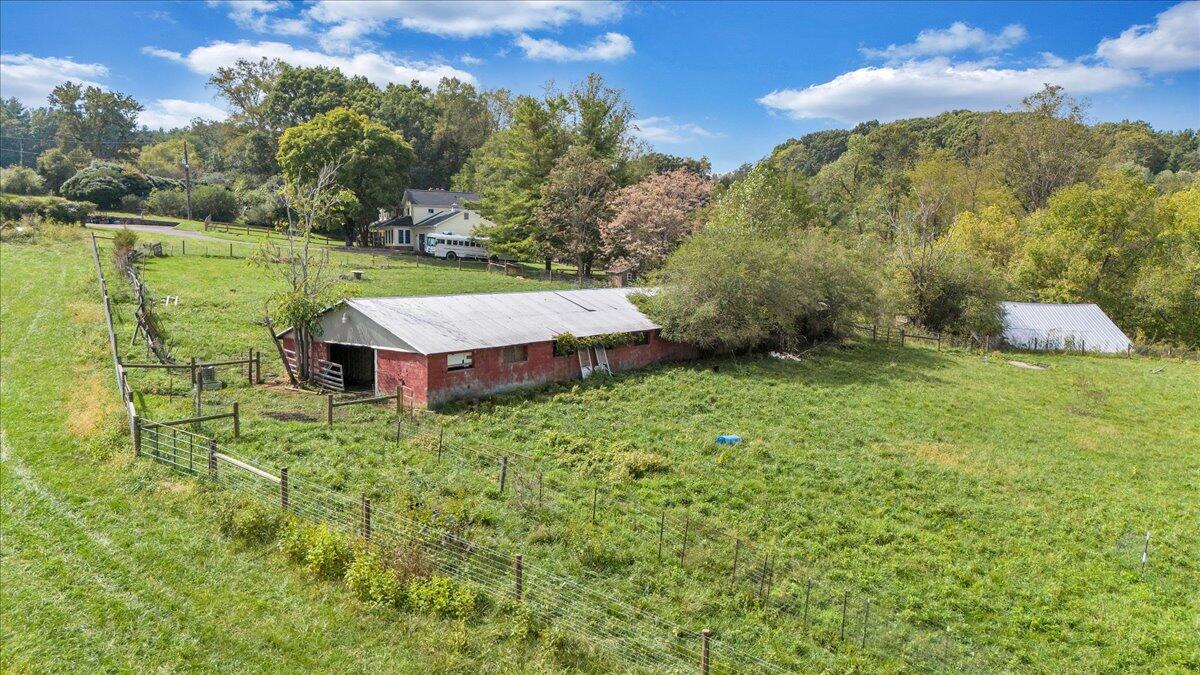 883 Foggy Ridge Road Rocky Mount, VA 24151 - Photo 8 of 126 111-DJI_20241003131517_0030_D