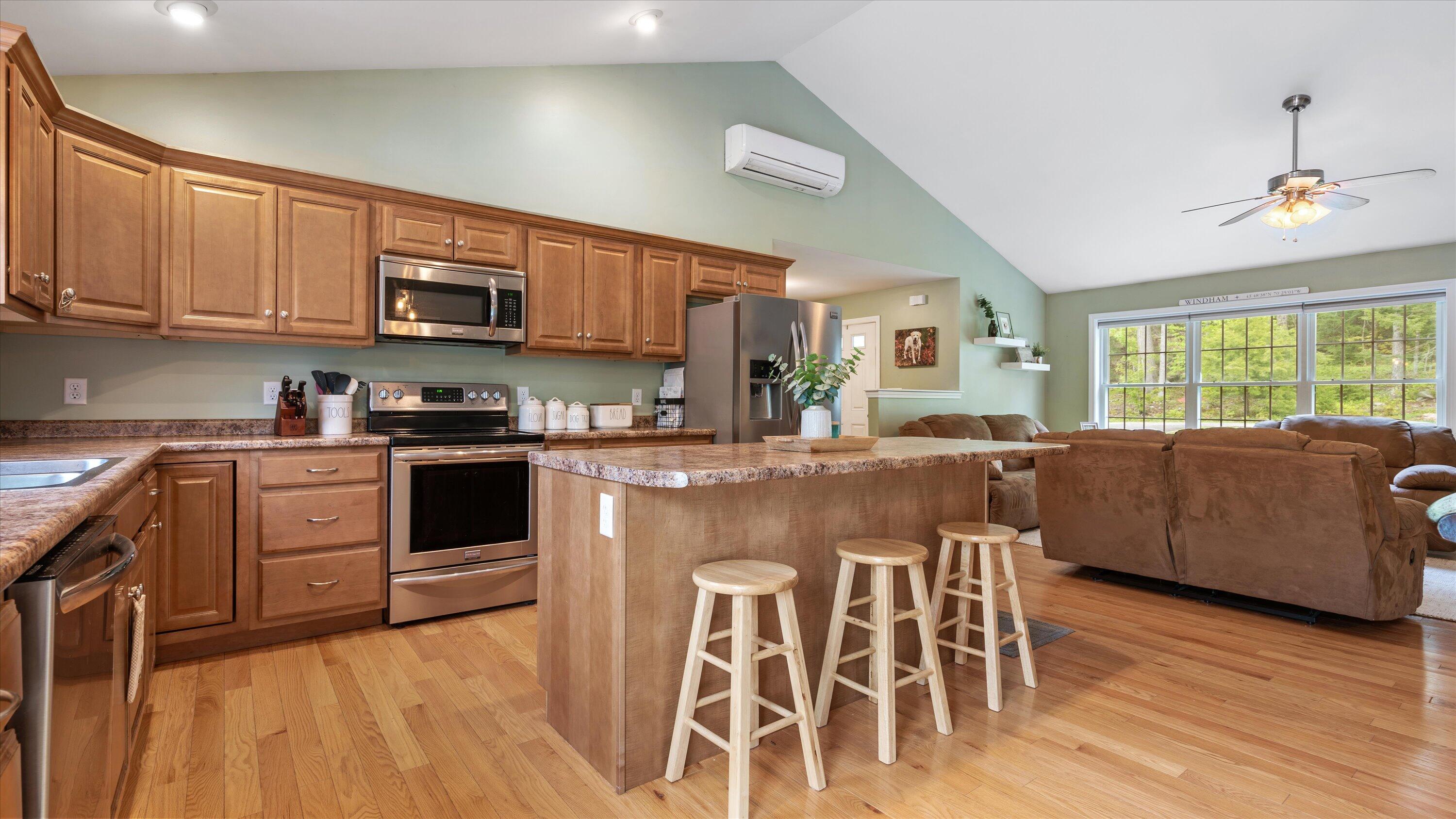 48 Hall Road Windham, ME 04062 - Photo 12 of 46 05-DSC08315