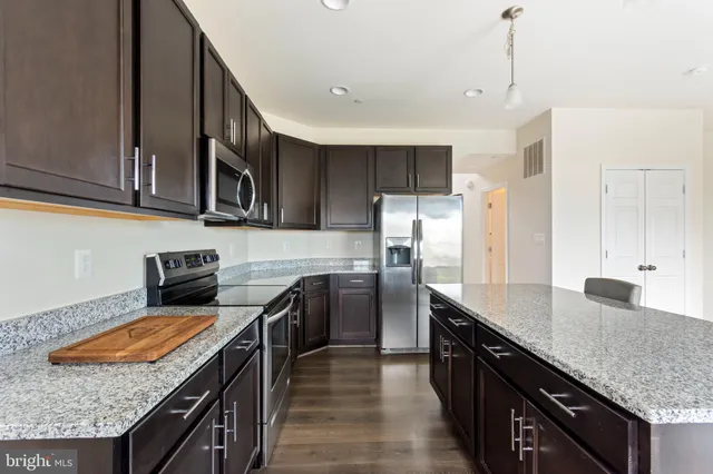 $515,000 | 209 Colbert Street, Taneytown, MD 21787