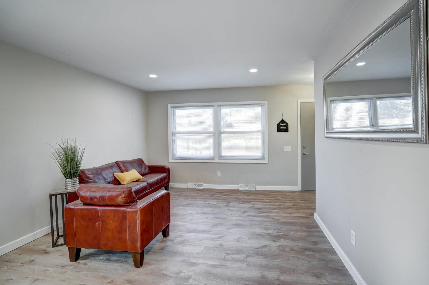 4686-4688 Capitol View Road Middleton, WI 53562 - Photo 42 of 64 Gallery Image 42